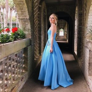 Sherri Hill Prom dress